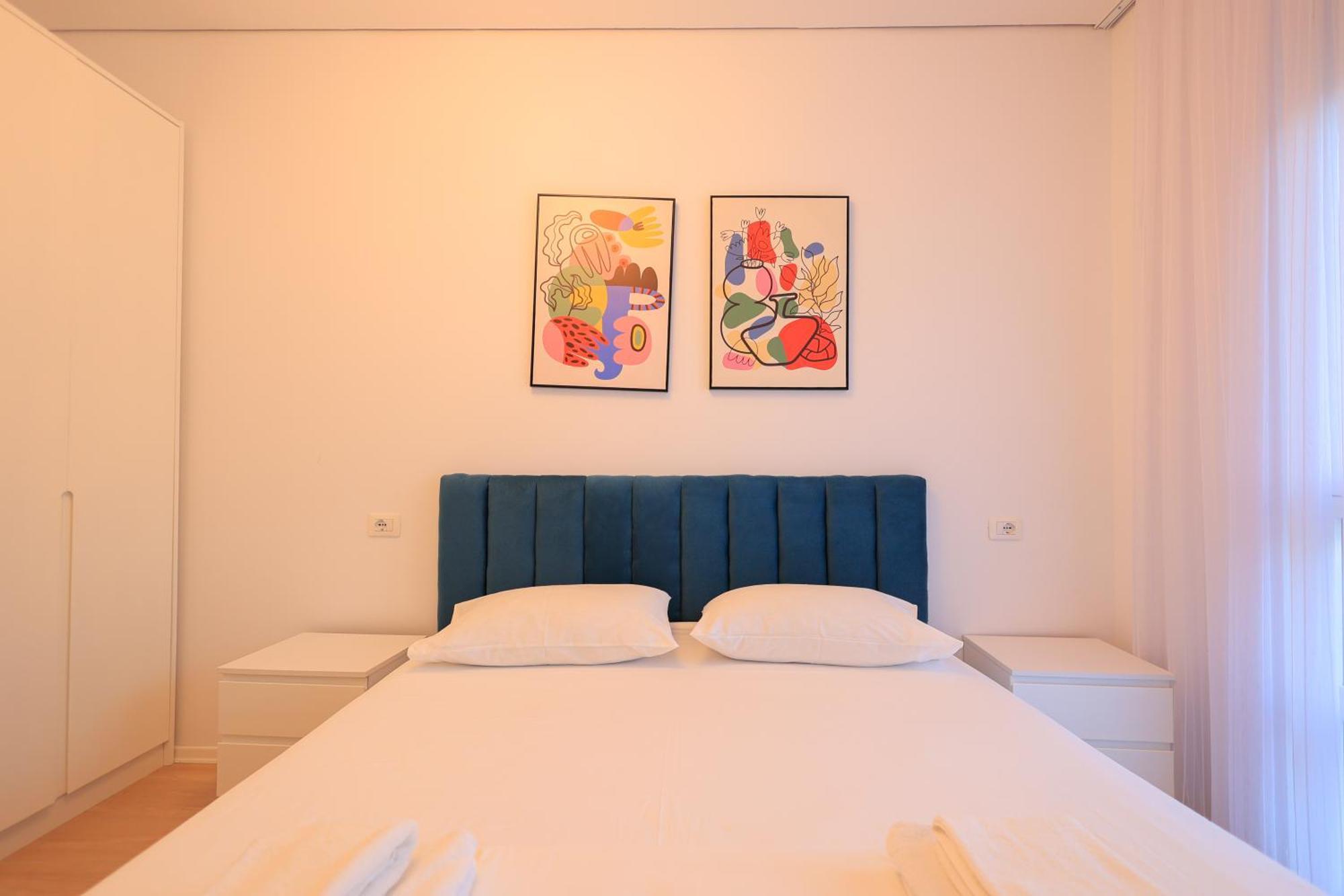 Sanpietro Vacation Apartments Durres Exterior photo